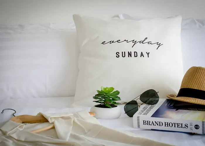 Everyday Sunday Social * 曼谷
